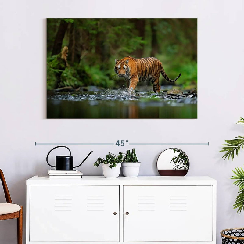 Brampt Tiger In The River, 26" H x 39" W
