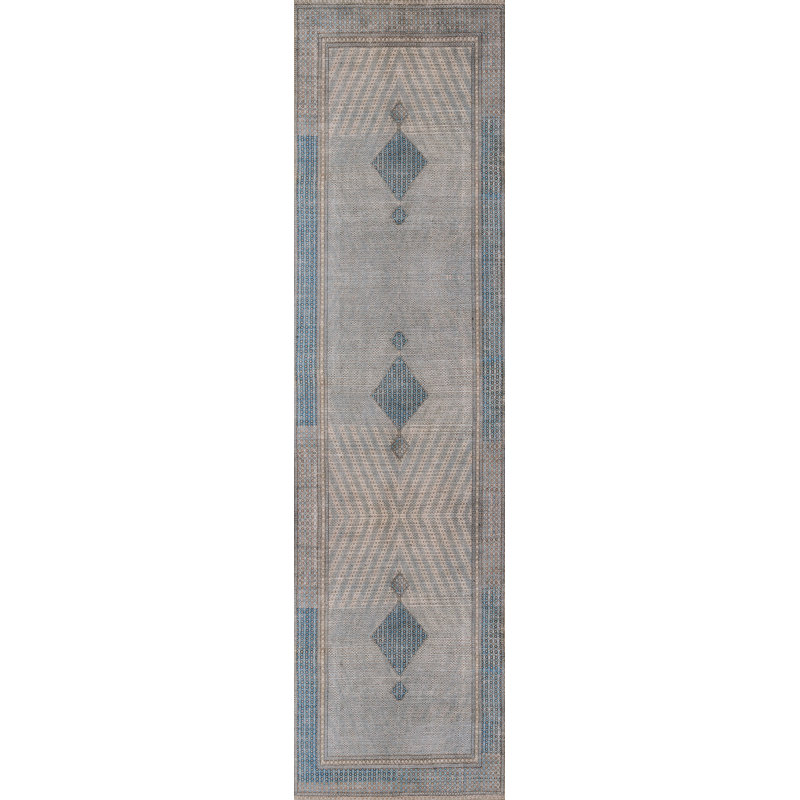 Favager Oriental Indoor Rug, Runner 2'3" x 7'6"