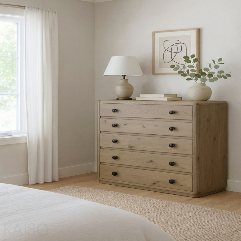 Commode en chêne noueux anglais