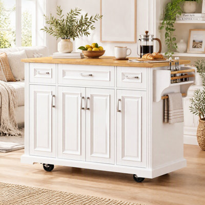 Îlot de cuisine extérieure, comptoir en bois de sapin avec plateau en acier inoxydable, armoire de rangement, tiroir, étagères ouvertes, porte-serviettes et roulettes verrouillables