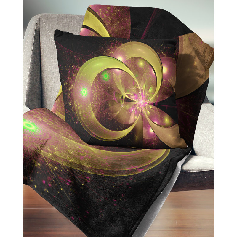 Fleur symétrique vert fractal - coussin imprimé abstrait, 16 po x 1 po, Coussin décoratif
