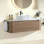 Meuble-lavabo incurvé d'inspiration naturelle avec rangement à fermeture douce et porte-serviettes-908503211