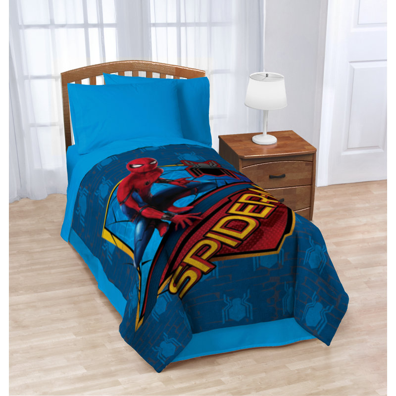 Marvel Spiderman Wall Crawler Blanket