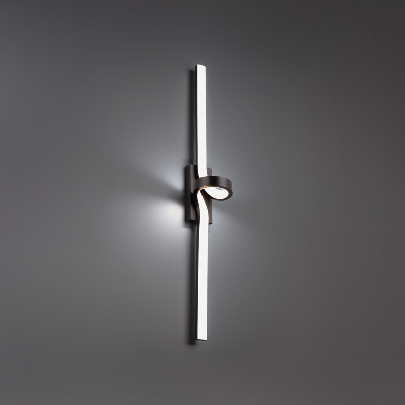 Loophole 1 - Light LED Bath Bar, 3000K