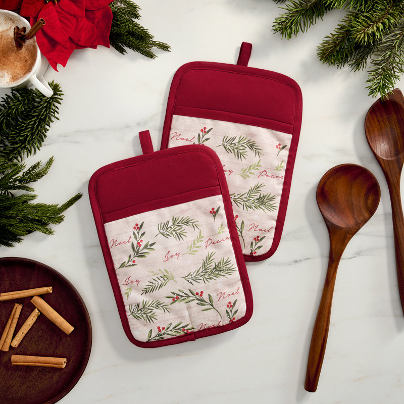 Threadmade Holiday Tree Trimmings  Pot Holders, Set of 2, Red - 7"W x 10"L