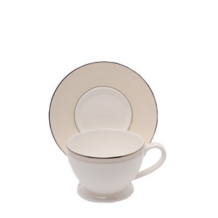 Large porcelain coffee cup and saucer from the Domo White collection  inspired by modern minimalist trends - Vista Alegre