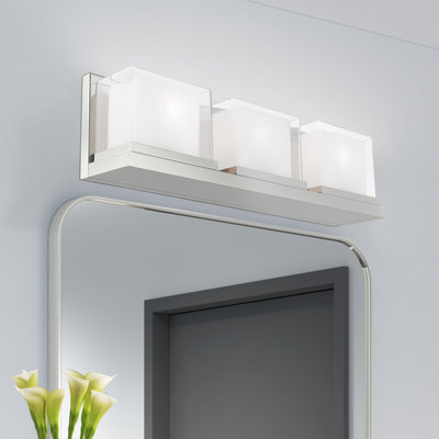 Éclairage pour meuble-lavabo à 3 lumières chromés poli à intensité variable harmoni