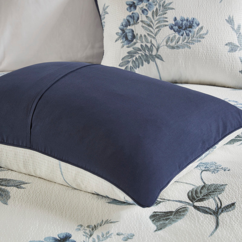 7 Piece Printed Seersucker Comforter Set with Throw Blanket Blue King/Cal King