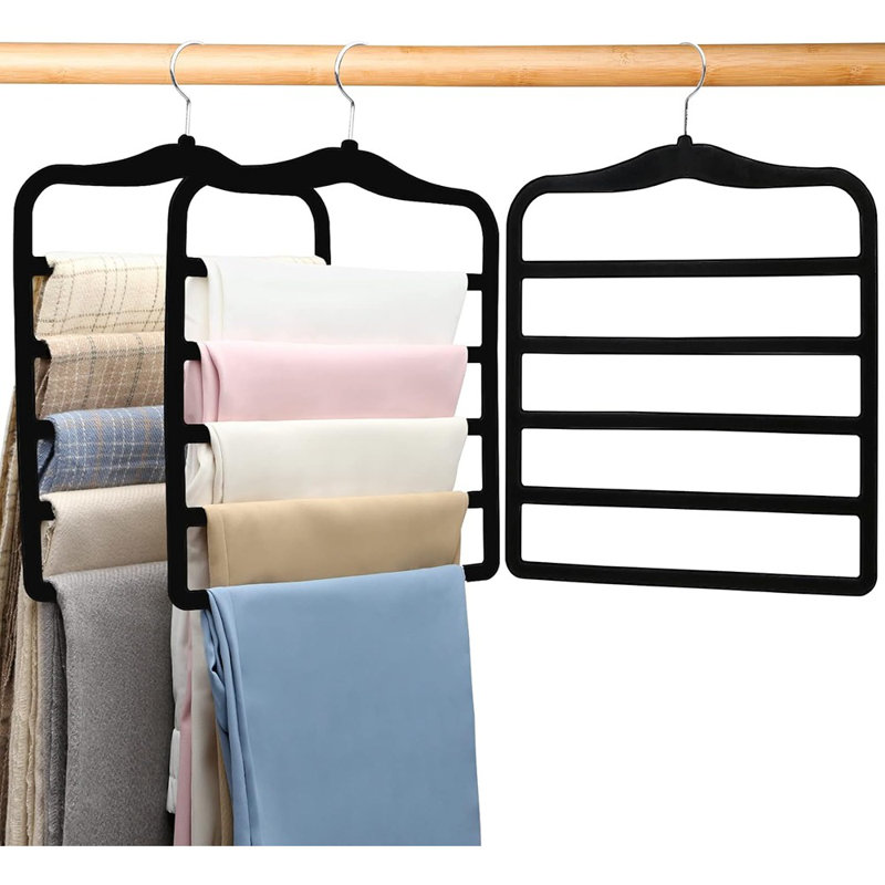 Ensemble de 3 cintres pour pantalons en velours