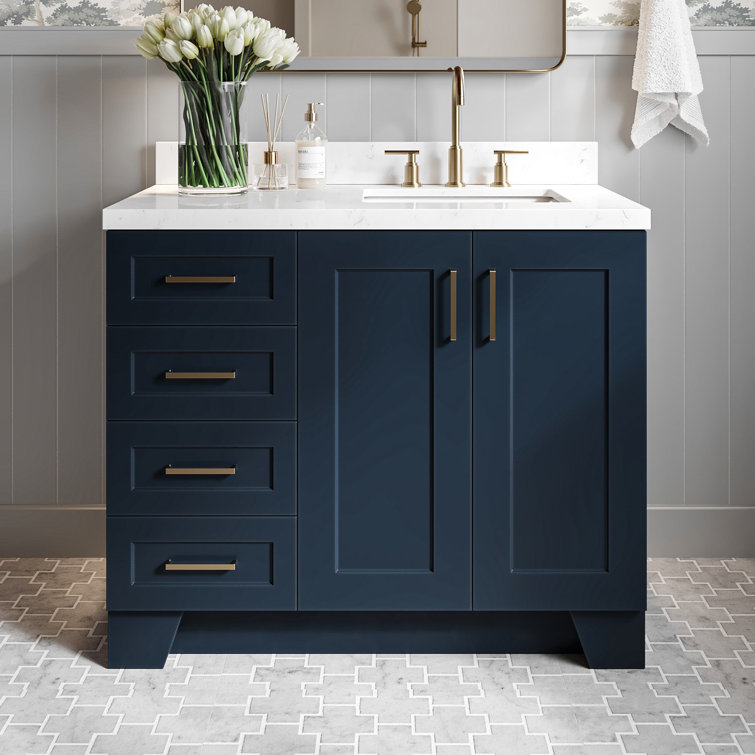 Freitas 42'' Solid Wood Single Bathroom Vanity with 1.5'' Carrara Quartz Top, Right Offset Rectangular Sink
