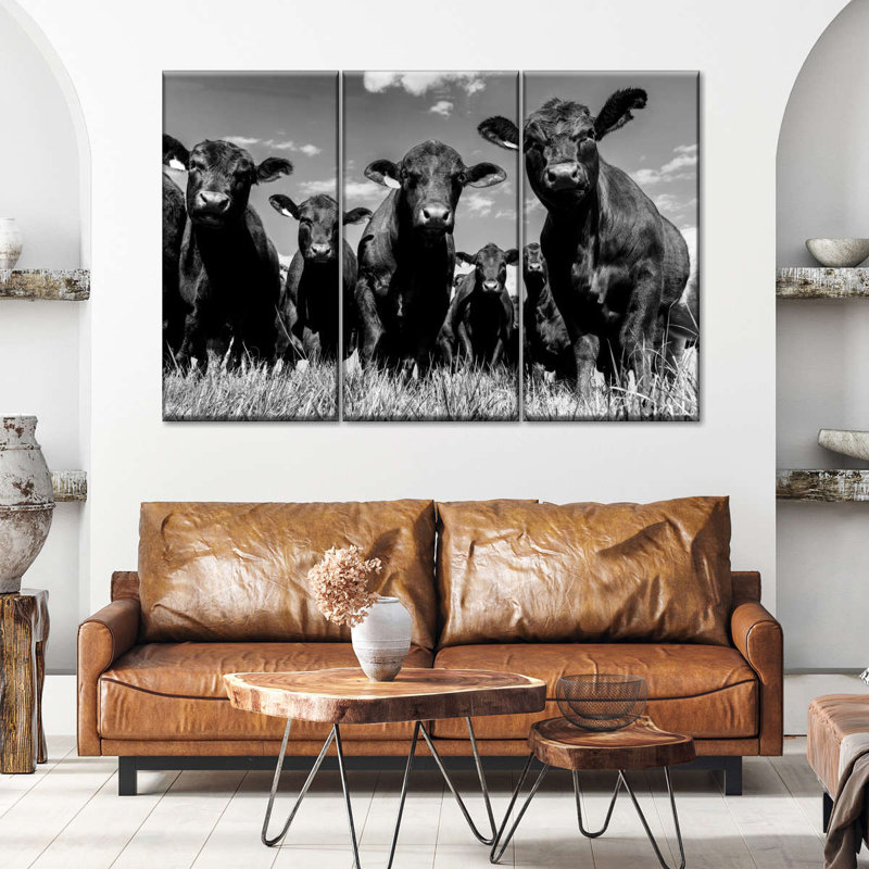 «Monus Angus Cows», reproduction d'art sur toile, H 24 po x l 38 po x P 1,25 po
