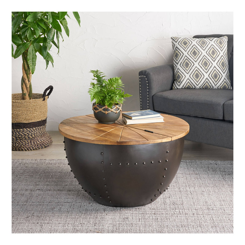Table basse en bois et fer