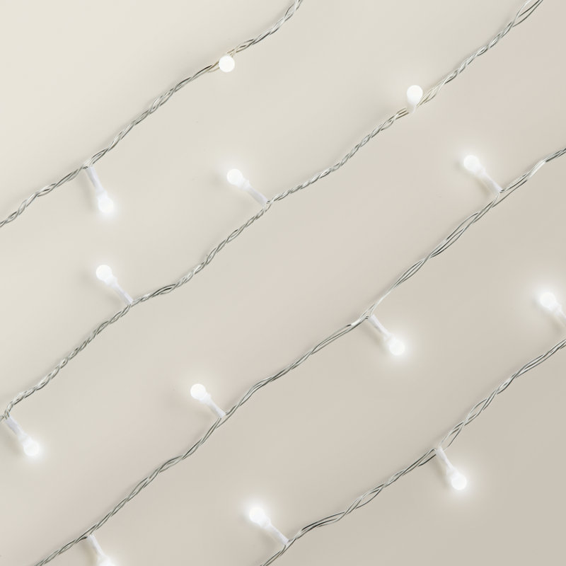 609.6cm LED Indoor / Outdoor String Lights, Cool White