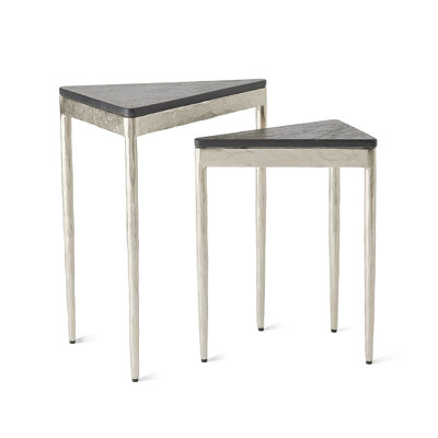 Tables gigognes en marbre