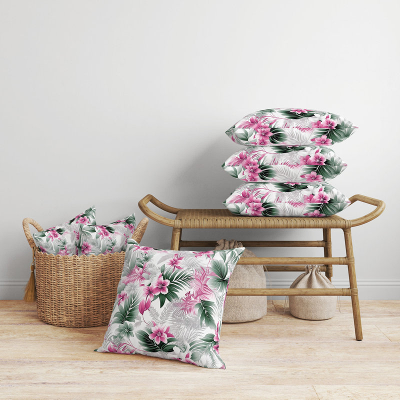 Oreiller réversible intérieur / extérieur Enchanted Tropics, H 26 po x l 26 po, Vert / rose / argenté floral