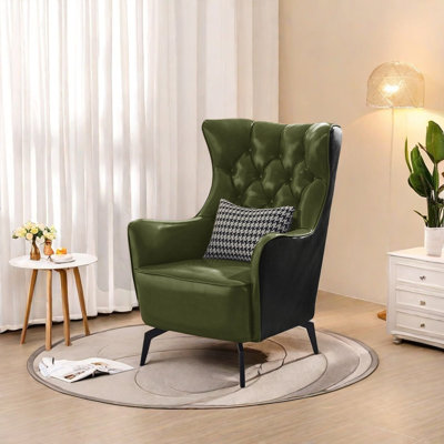 Chaise à dossier haut en similicuir