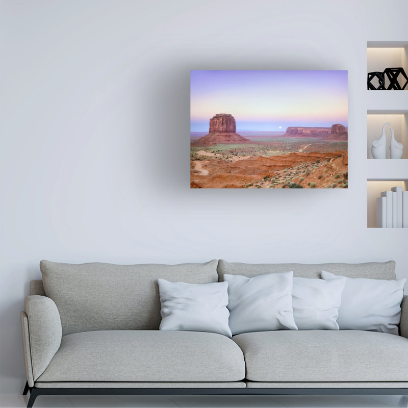 Art mural sur toile tendue - «Moonrise Over Monument Valley» par Dennis Frates pour décoration de salon, de chambre à coucher ou de bureau - 14 x 19