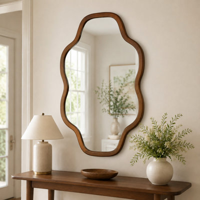 Miroir décoratif encadré de bois en forme de nuage