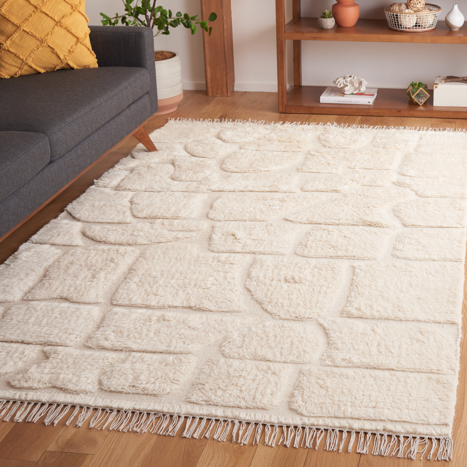 Hand-Woven Geometric Rug, Rectangle 5' x 8'