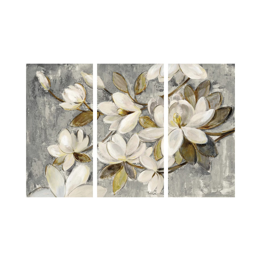 Magnolia Simplicity von Silvia Vassileva - Giclée auf Leinwand ohne Rahmen Galerie-verpackt