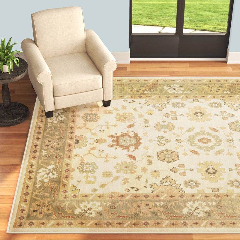 Tapis oriental crème / brun / vert Christensen, Rectangle 6 pi 7 po x 9 pi 1 po