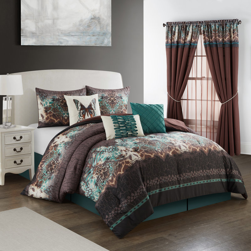 Butterfly Print 7 Piece Comforter Set, Queen Comforter + 6 Additional Pieces