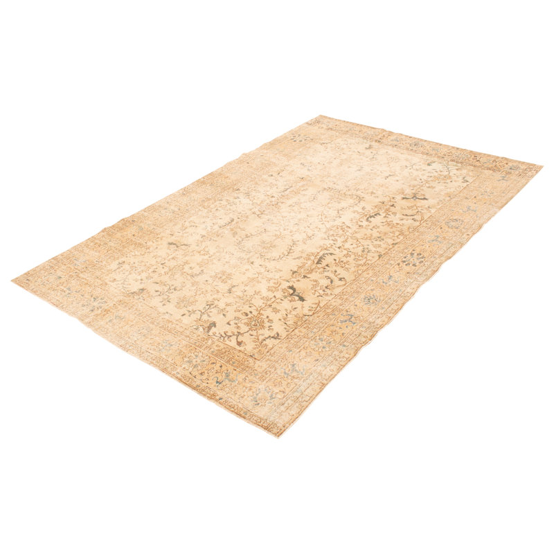 Tapis ivoire Musocc Vintage 6 pi 4 po x 9 pi 10 po