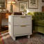 Table de chevet en gris clair-343736768