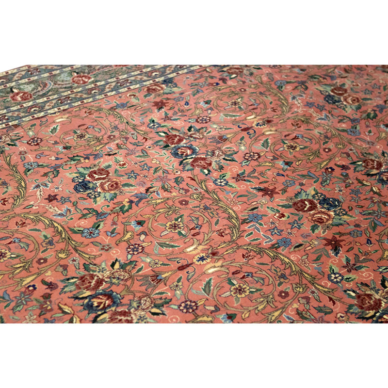 High-Quality Hand-Knotted Rose And Green Area Rug