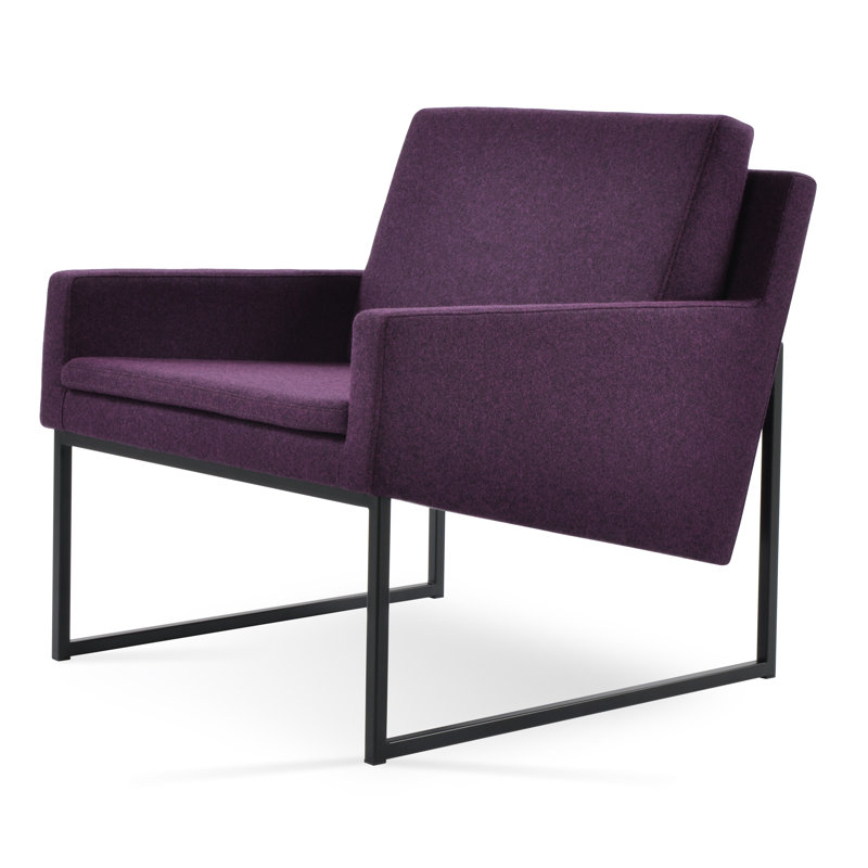 Fauteuil Nova en métal noir, Laine marron foncé Camira