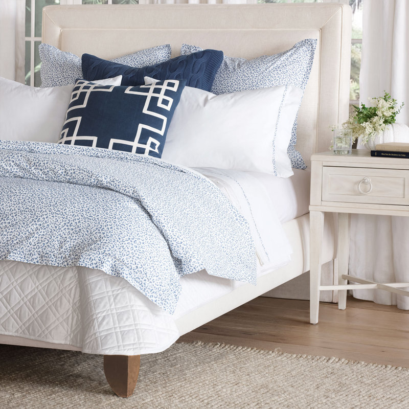 Coperta Sateen Coverlet, White, Full Coverlet