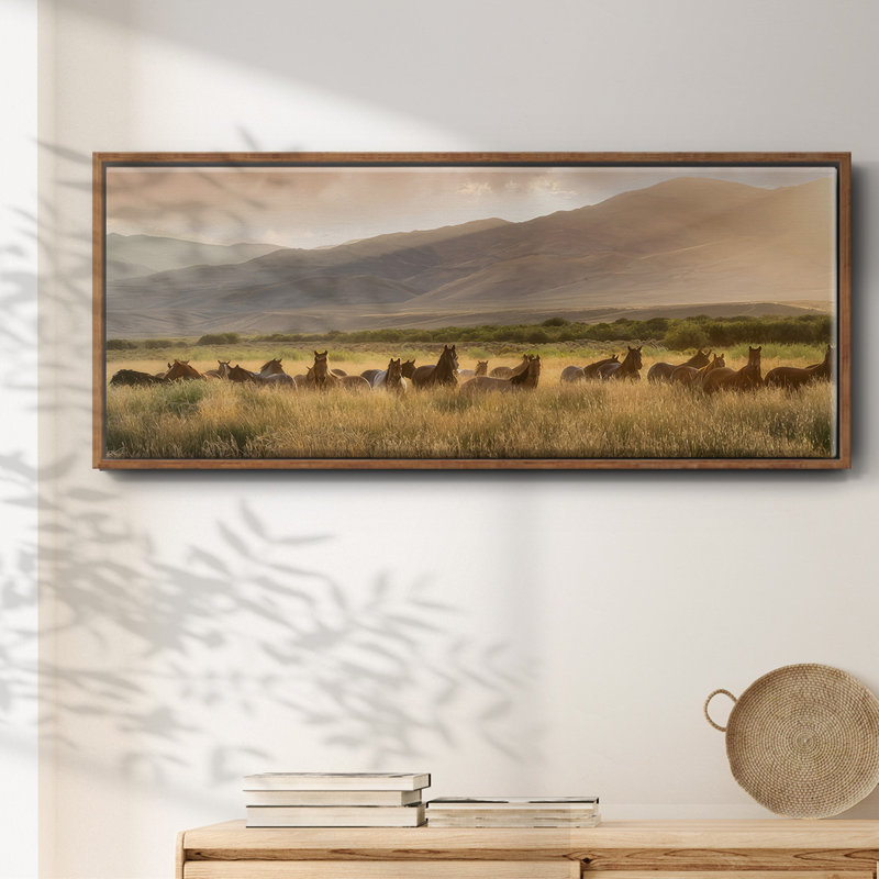 «Wild and Free I», toile encadrée, H 20 po x l 50 po
