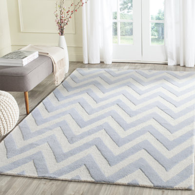Nero Chevron Wool Hand Woven Area Rug