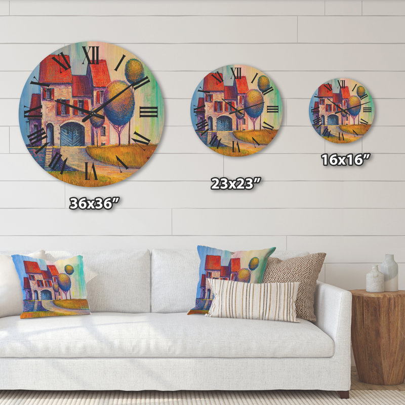 Horloge murale maison avec toit dans le village, Moyen