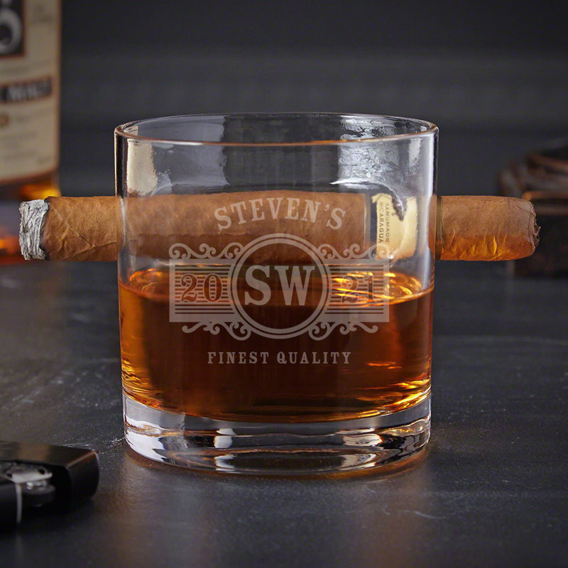 Verre à whisky rond personnalisé avec porte-cigare intégré, Oui