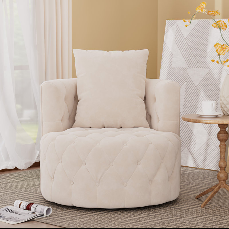 Fauteuil d'appoint pivotant en velours capitonné de 33 po de largeur Glenndora, Velours beige