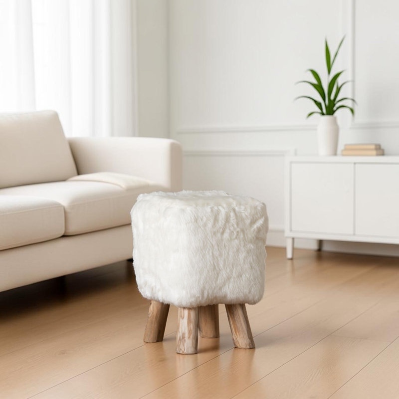 Siège d'appoint Makassar Boho, repose-pieds en fausse fourrure avec pieds en bois de teck, finition blanc rustique