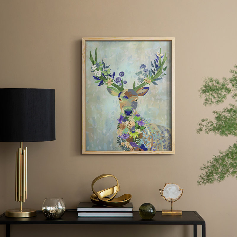 Fantastic Florals Deer, Portrait, reproduction encadrée - bois massif, Naturel, H 11 po x l 9 po