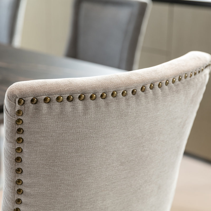 Chaise d'appoint rembourrée Alsen, Beige