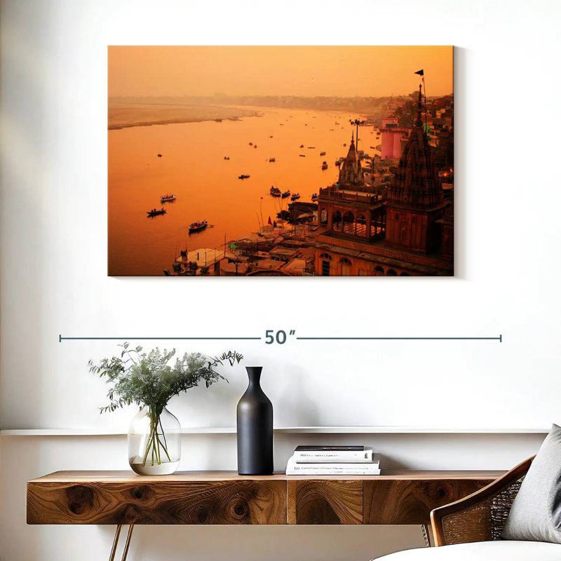 Ravi Hazy Varanasi Sunset, H 26 po x l 39 po