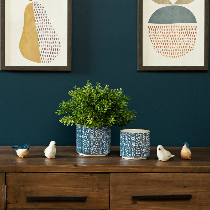 Chayne Ceramic Pot Planter