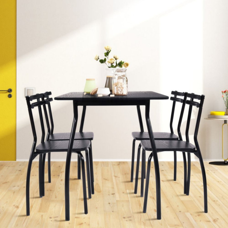 Ensemble repas pour 4 personnes Zudora