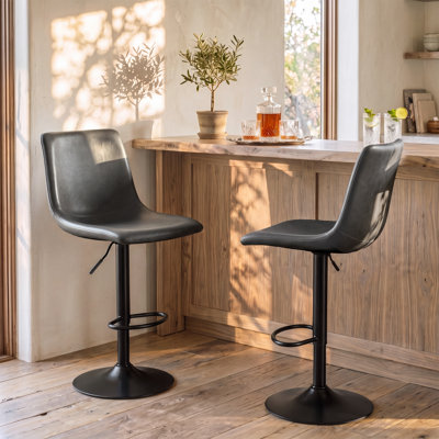 Ensemble de 2 tabourets de bar pivotants Halima Rockel