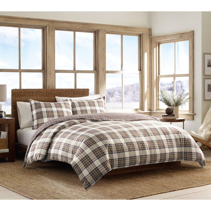 Eddie Bauer Edgewood Plaid Down Alt Reversible Red Comforter Set, King Comforter + 2 King Shams