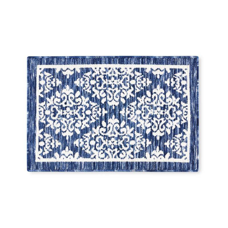 Walker Navy Blue Tufted Medallion Washable Rug 2' x 3'