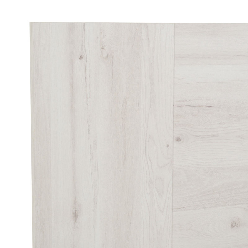 Bernhardiene Platform Bed, Queen, White