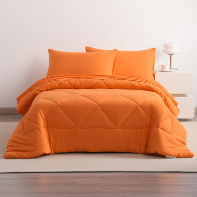 5PC All Season Microfiber Bedding Set