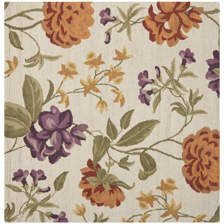 Emrick Hand Hooked Wool Floral Rug