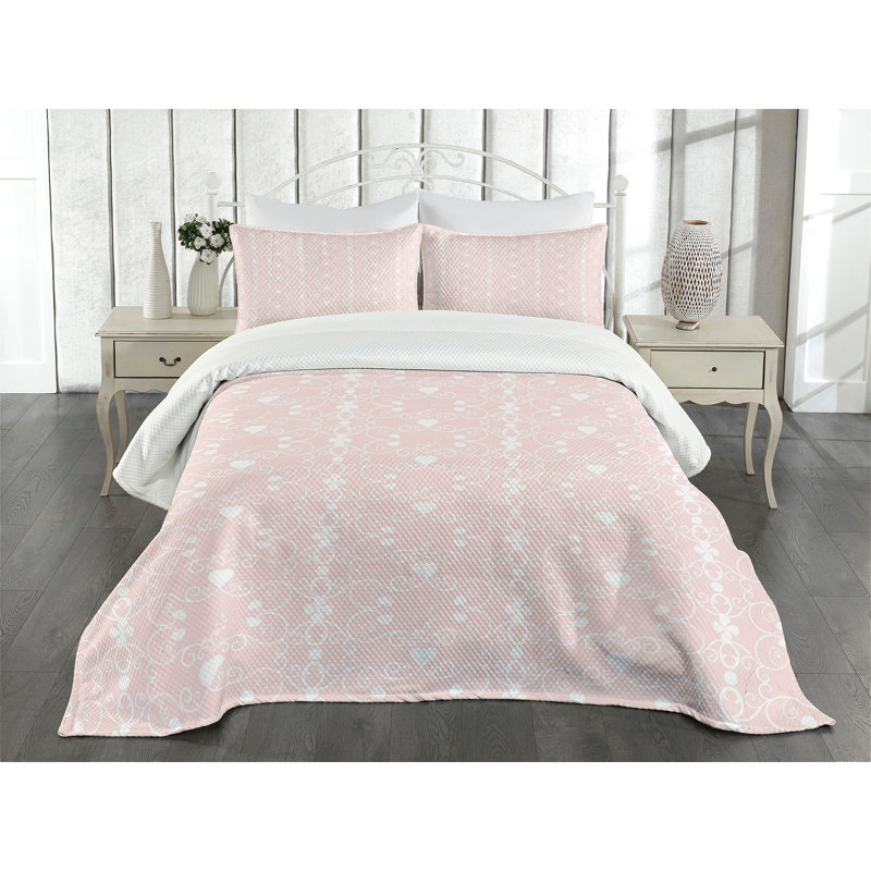 Queen Size Blush and White Polyester Bedspread Set
