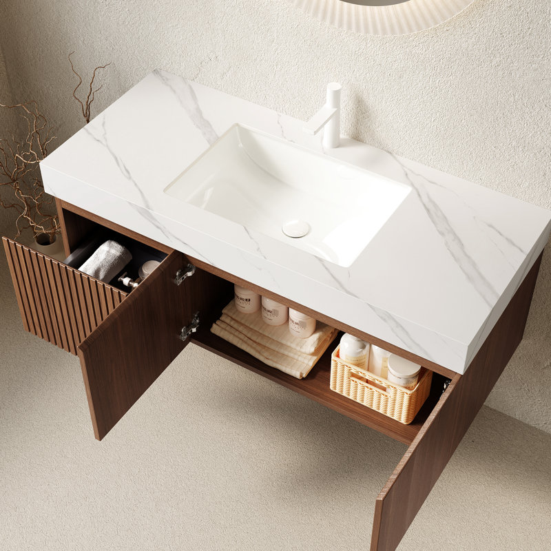 Meuble-lavabo 48 po avec comptoir en pierre frittée blanche et lavabo en céramique, système de fermeture en contreplaqué flottant avec tiroir en contreplaqué, conception en chêne brun avec pierre de bassin pré-assemblée